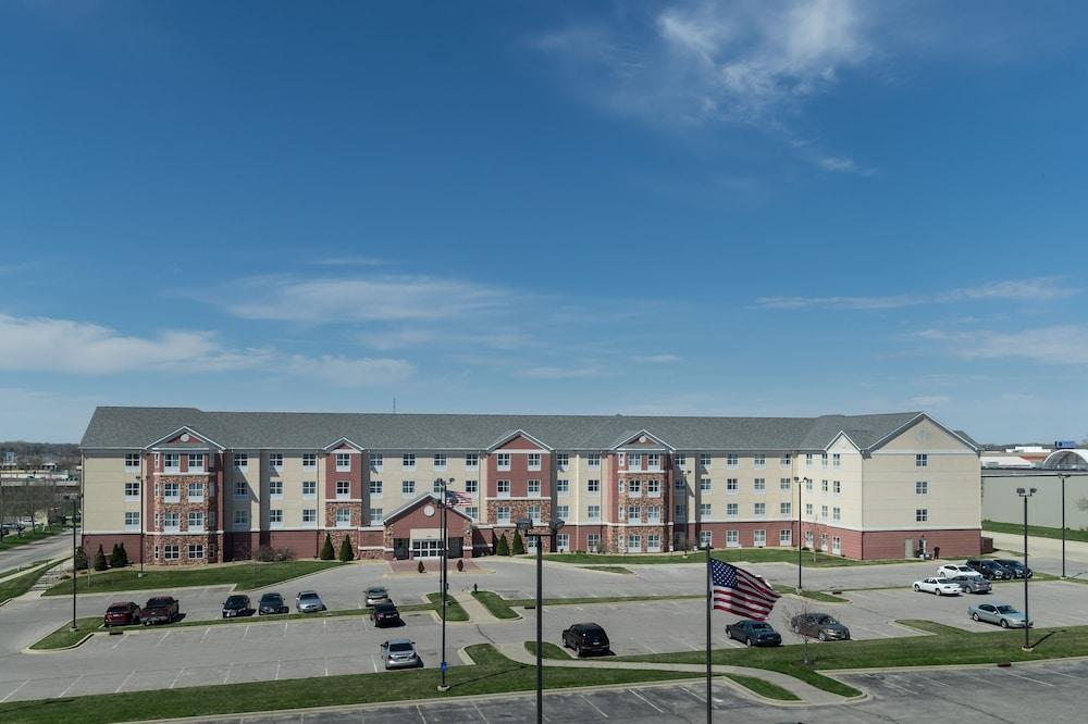 Homewood Suites By Hilton Cedar Rapids-North Exteriér fotografie